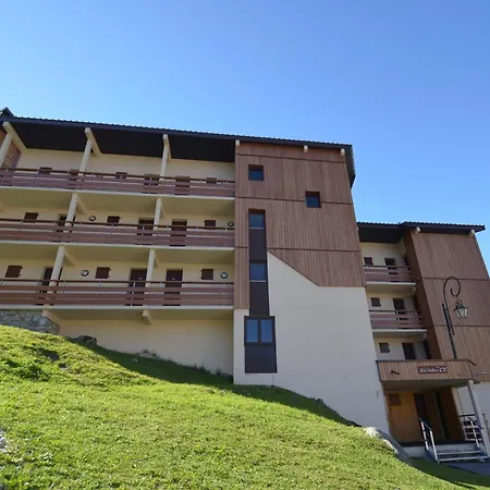 Cosy A 50m Des Pistes, 2 Pieces Pour 6 Personnes, Balcon Et Services Disponibles - Fr-1-452-205 *